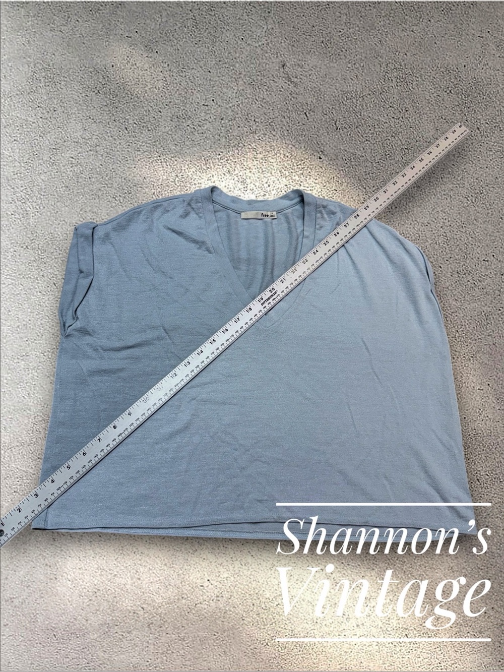Wilfred Free Women’s sz Small oversized V neck Top A11